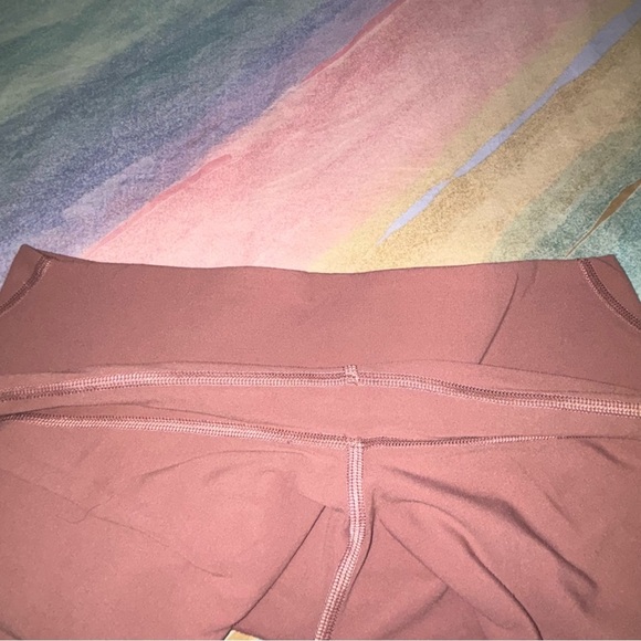 lululemon Align™ High-Rise Pant with Pockets 25"
Spiced Chai size 8 - Picture 7 of 8